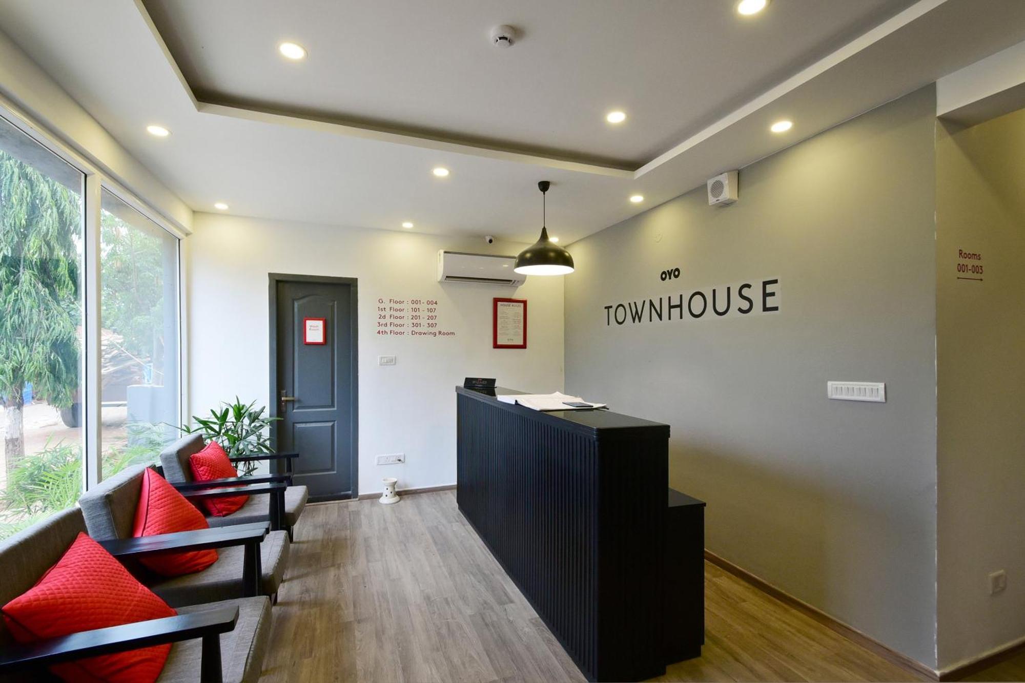 Hotel Townhouse Airport Road Yelahanka Zewnętrze zdjęcie