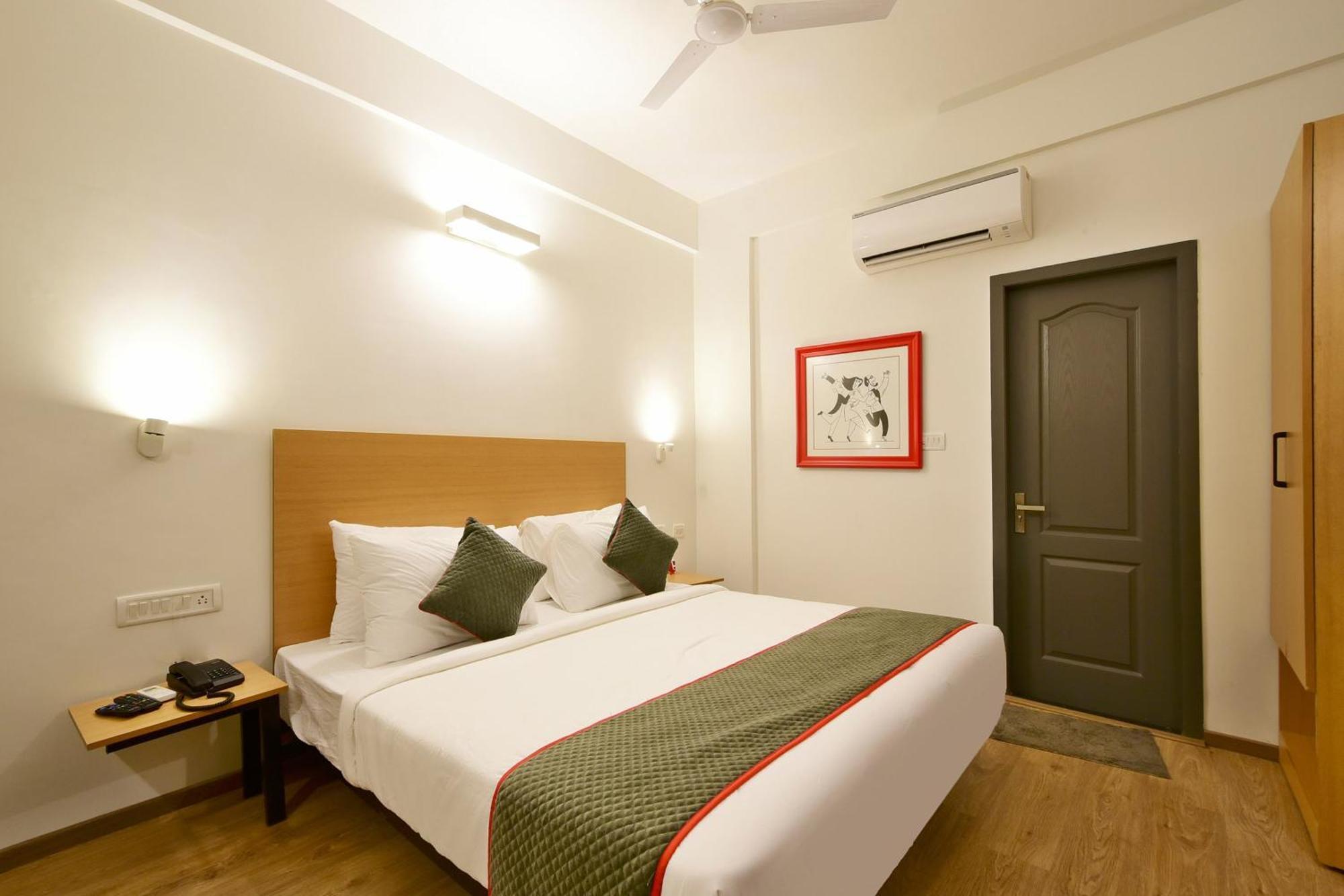 Hotel Townhouse Airport Road Yelahanka Zewnętrze zdjęcie